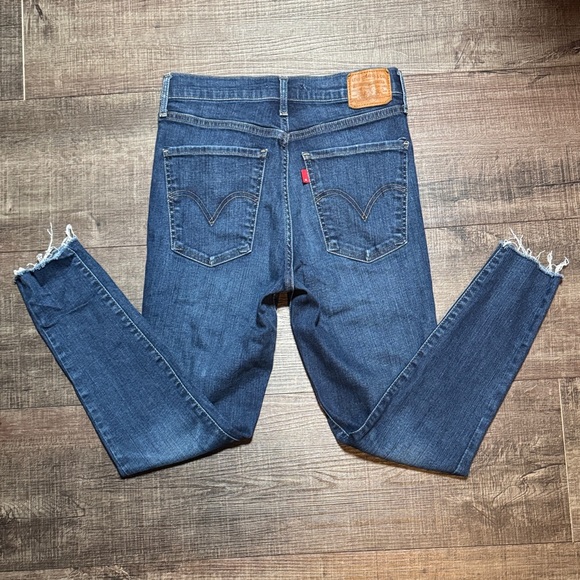 Levi's “Rare Red Tag”Dark Blue Ankle Jeans - Picture 12 of 15